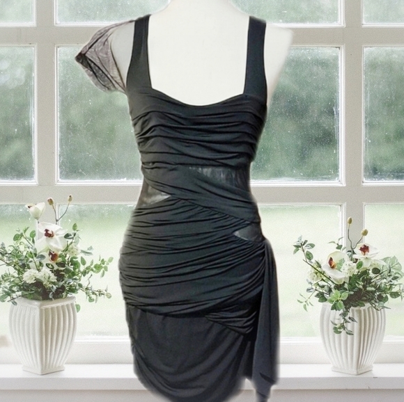 Sexy Black Asymmetrical Bandage-style Mini Dress with Sheer Panels, size 5 - Picture 14 of 15